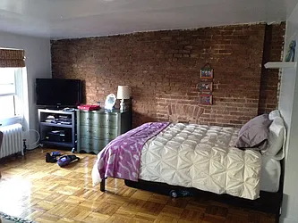 Rented by JMK Realty