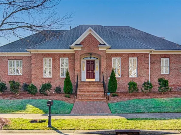5143 Carnlough Ln, Winston Salem, NC 27104
