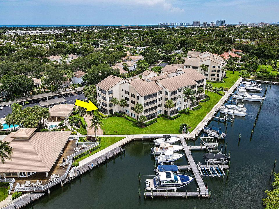 1st image of 817 Oak Harbour Dr