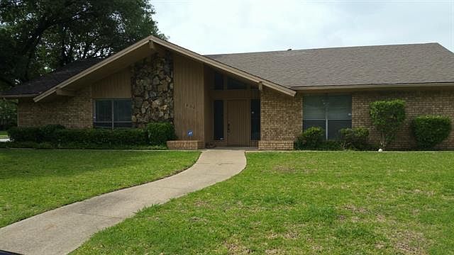 1st image of 1422 Dreda Cir