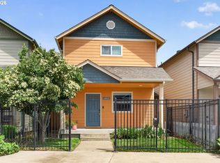 4854 A St, Springfield, OR 97478