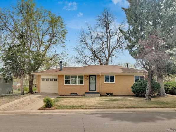 3320 W Saratoga Avenue, Englewood, CO 80110