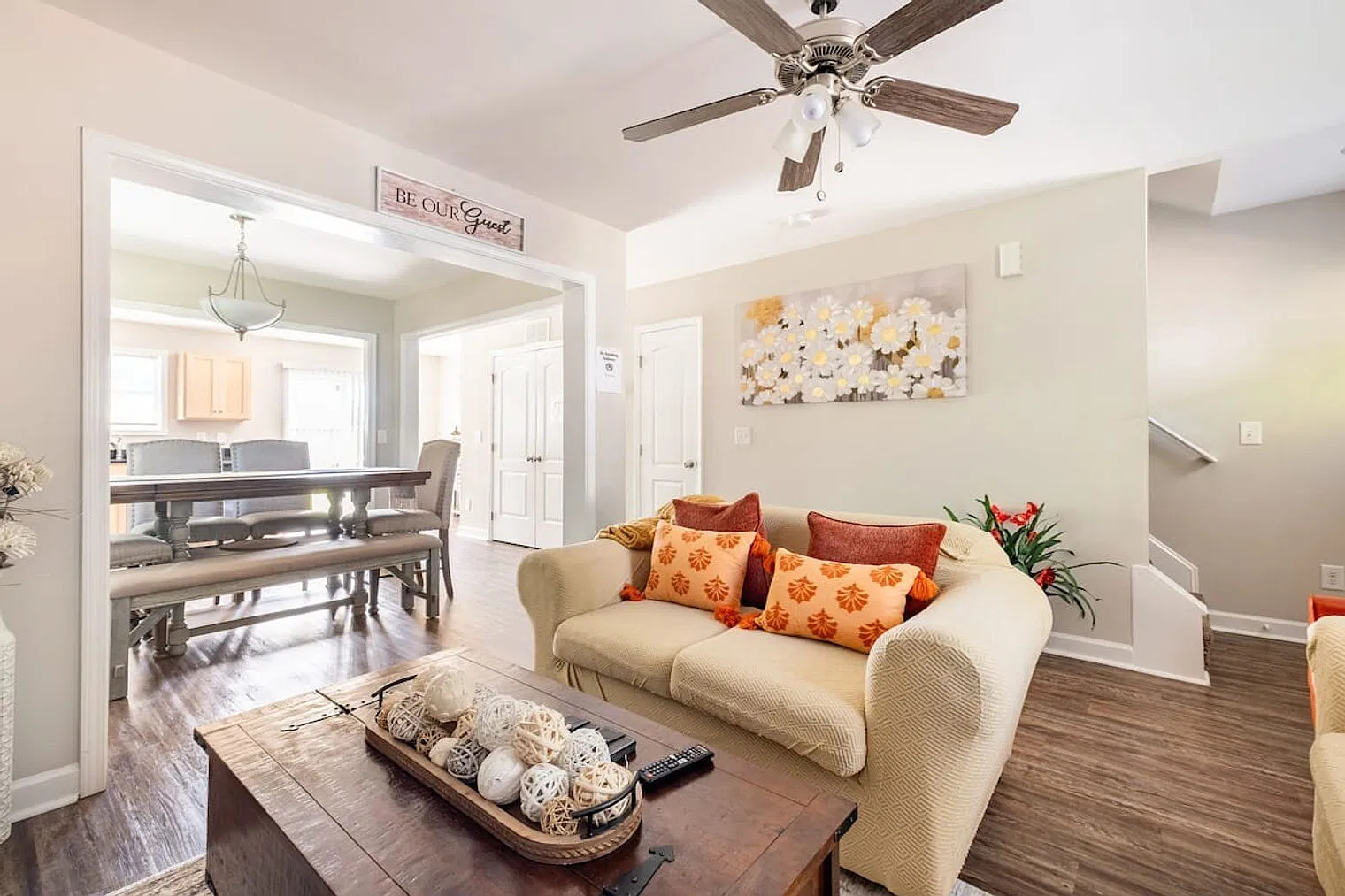 3 bed, 2.0 bath, $2,940 — Photo 3