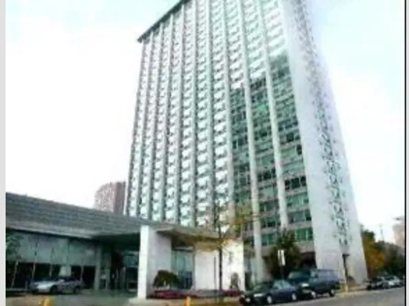 3600 N Lake Shore Dr APT 909, Chicago, IL 60613