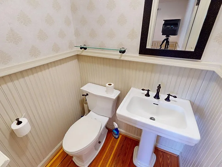 311 Junius St — Photo 35