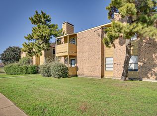 6172 Vega Dr, Fort Worth, TX 76133