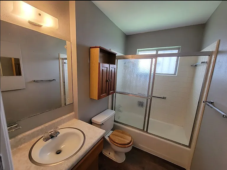 2447 Hiawatha St — Photo 13