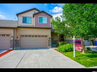 2262 W Mackay Ln, Taylorsville, UT 84129
