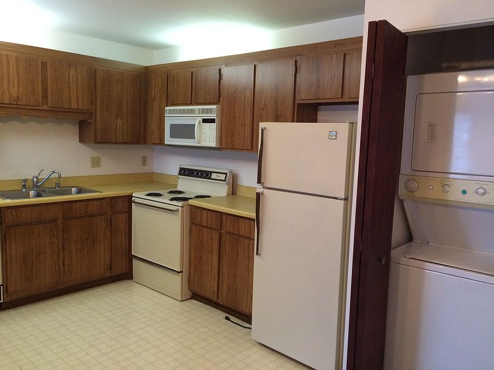1st image of 1680 S 115th Ct APT 7