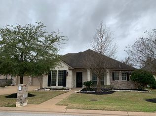 5210 Quaker Ridge Dr, College Station, TX 77845