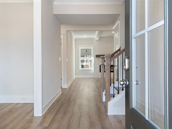7th image of this home