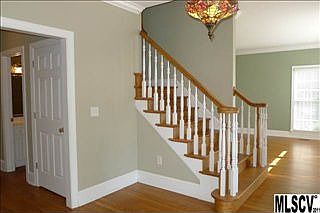 3rd image of 222 40th Avenue Dr NW