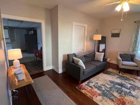 26 Cushing St #1, Brunswick, ME 04011