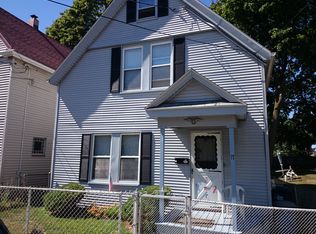 17 Glencoe St, Brighton, MA 02135