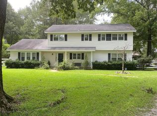 404 Huggins Rd, Valley Grande, AL 36701