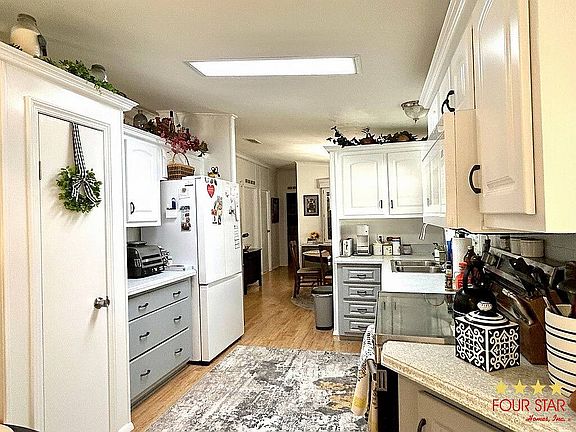 3rd image of 28944 Hubbard St Lot 138