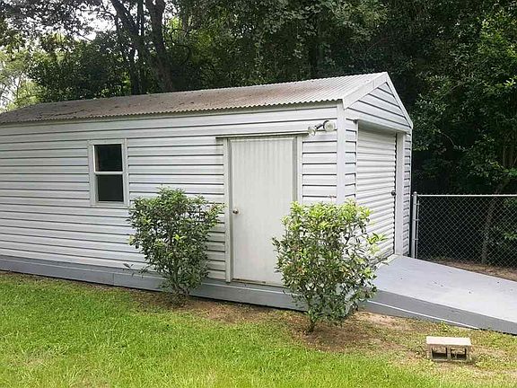 5th image of 44 Gregory Dr