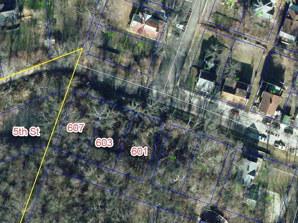 2nd image of 601 5th St