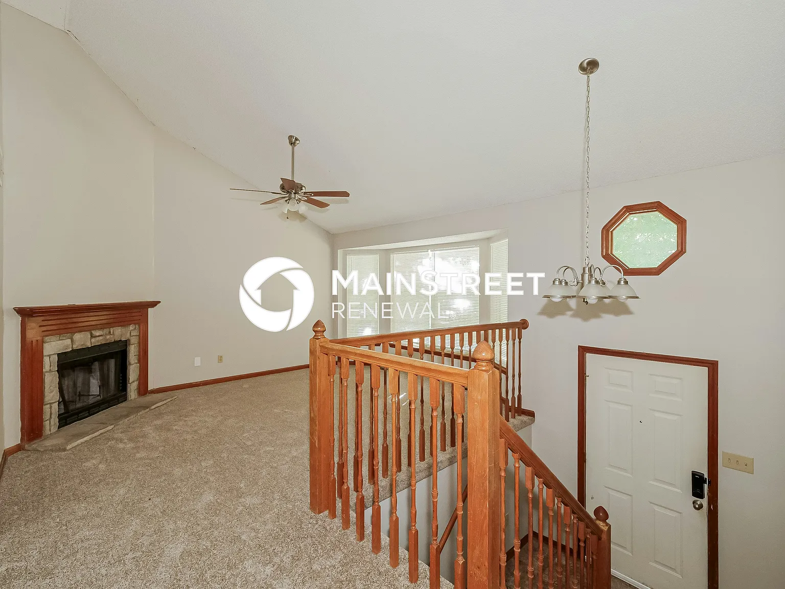 536 N Cedar St — Photo 4