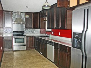 220 Lynn Cir, Erin, TN 37061