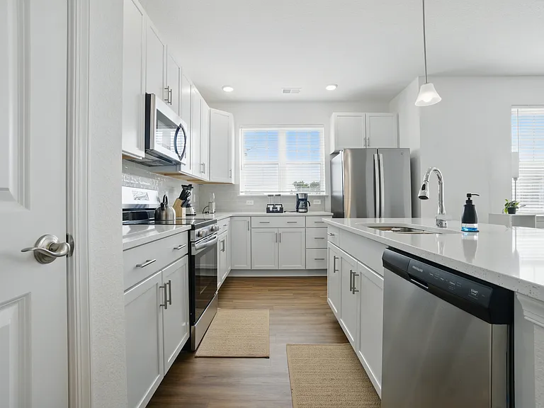 1728 Vankar Dr #307 — Photo 17