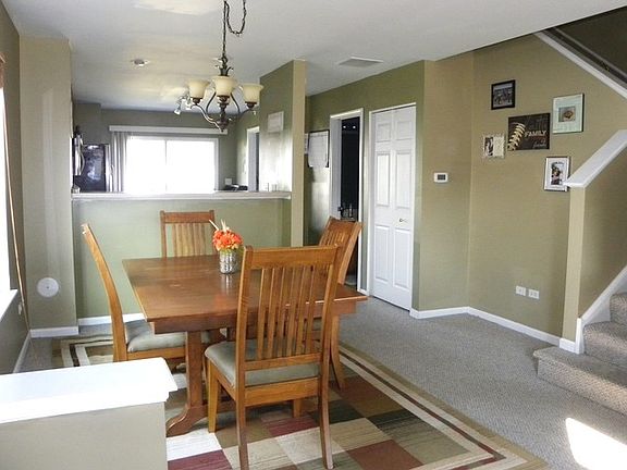 3rd image of 2449 Hillsboro Ln
