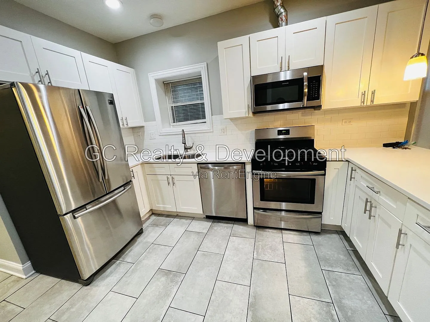 4 bed, 2.0 bath, 1553 sqft, $2,750 — Photo 3