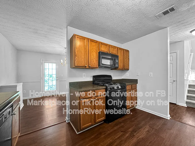 417 Kirkland Dr — Photo 10