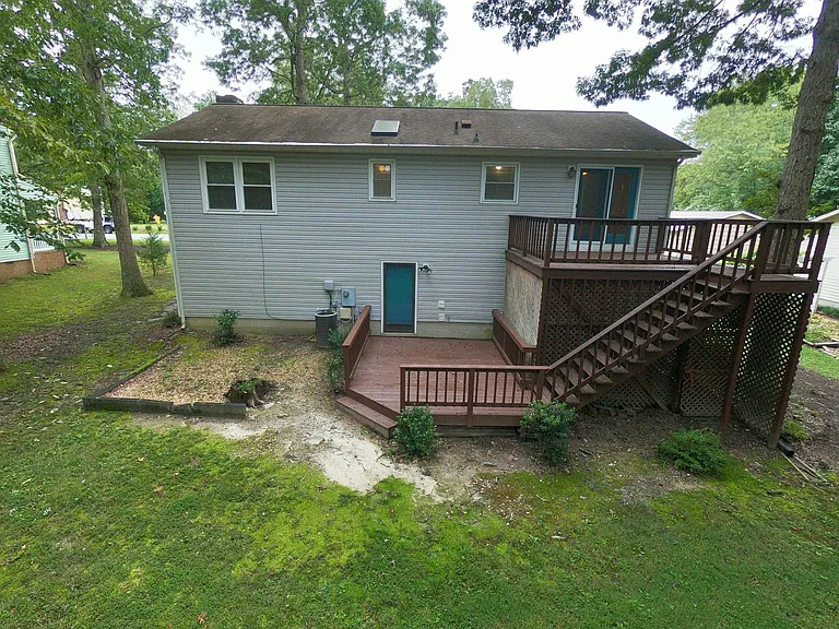 5405 Lee White Ln — Photo 37