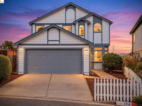 104 Bridgeview Ct, Crockett, CA 94525
