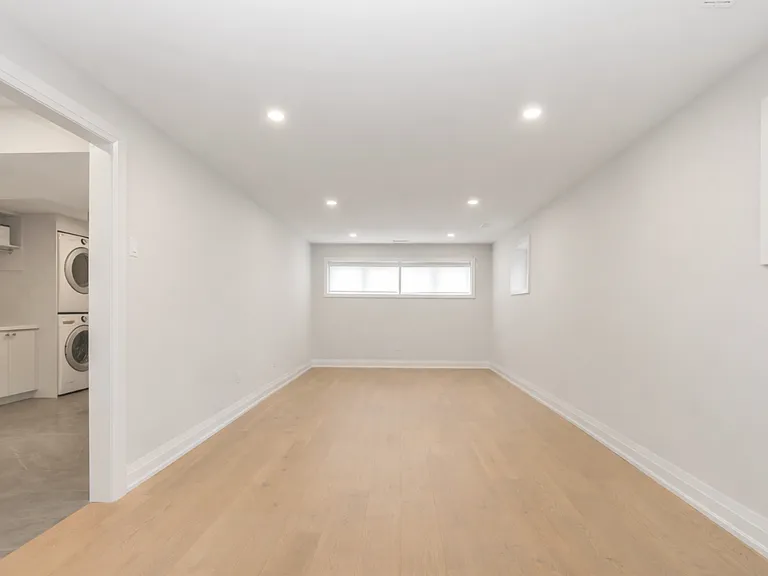 2087 Marine Dr #2087 MARINE DR — Photo 34