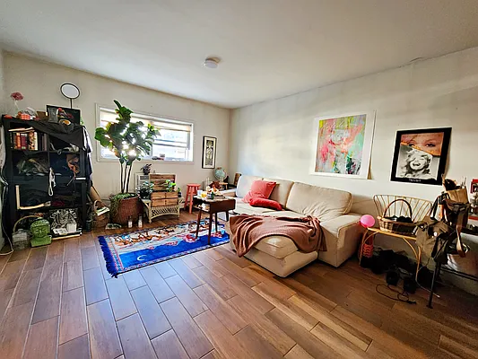 Rented by Compass | media 8