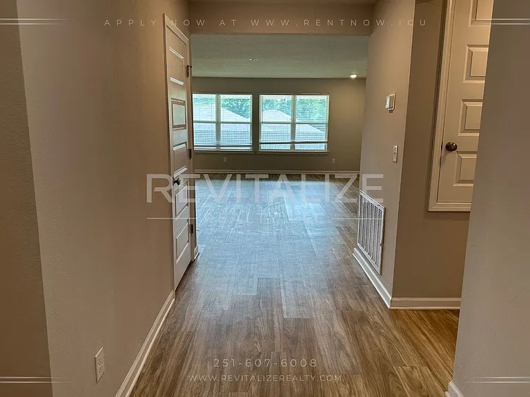 1138 Burlington Pass Dr — Photo 6