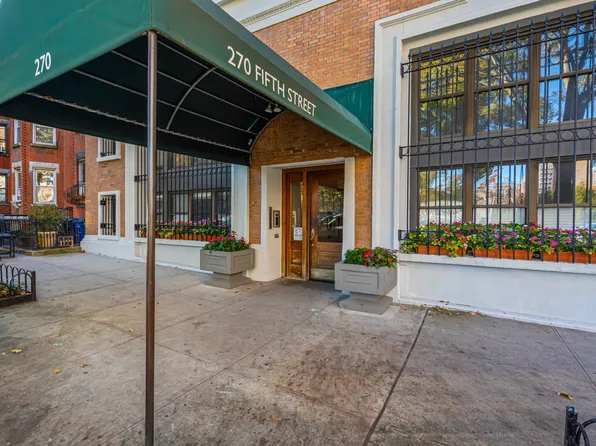 270 5th Street image 8 of 8