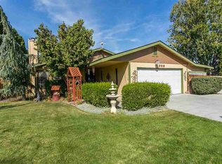 920 W 15th Pl, Kennewick, WA 99337