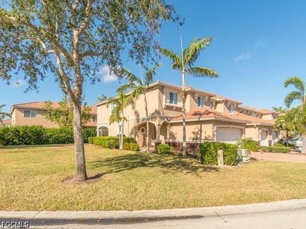 9600 Roundstone Cir