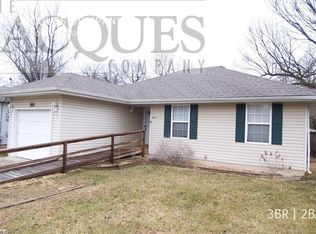2014 N Roosevelt Ave, Springfield, MO 65803