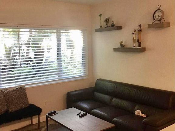 3rd image of 900 Meridian Ave APT 101