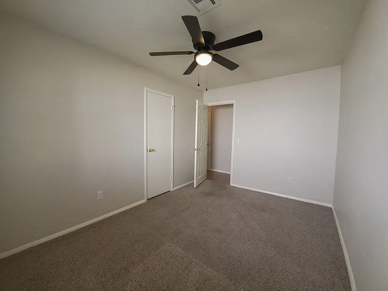 32 Cheyenne Dr — Photo 13