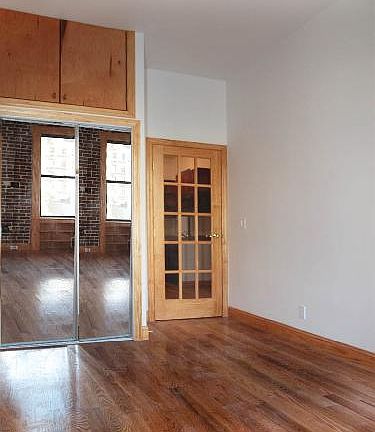 3rd image of 324 E 52nd St APT 5A