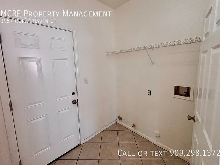 3957 Coral Haven Ct — Photo 11