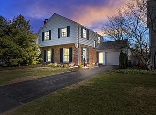 1216 16th St, Wilmette, IL 60091