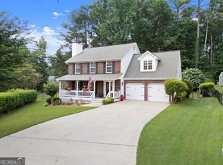 3202 Summit Glen Dr, Loganville, GA 30052