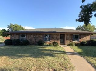 4 Briandale Ct, Wichita Falls, TX 76310