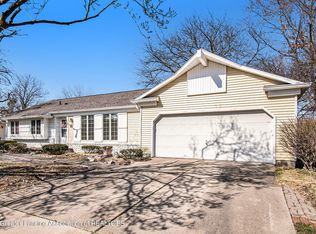 6706 Toboggan Ln, Lansing, MI 48917