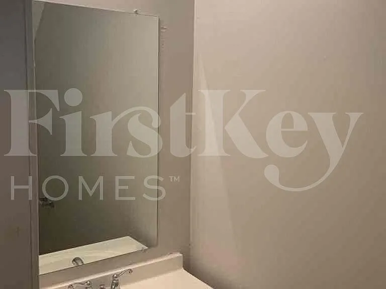 226 Bonnes Dr — Photo 9