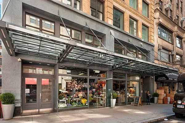 Rented by Corcoran | media 18