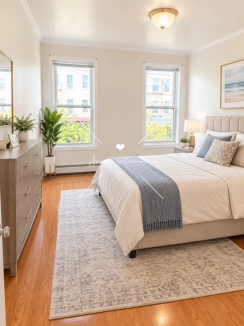 3 bed, 1100 sqft, $2,800 — Photo 3