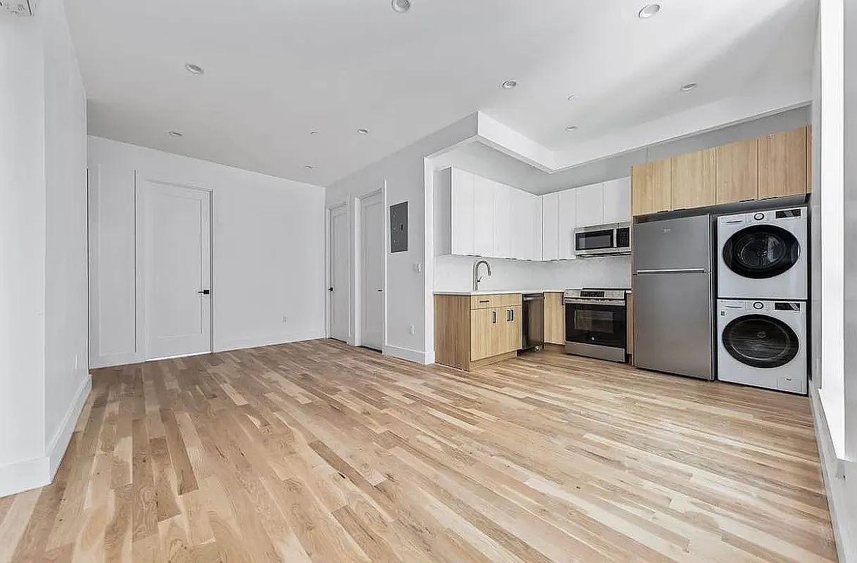 511 Meeker Avenue — Photo 4