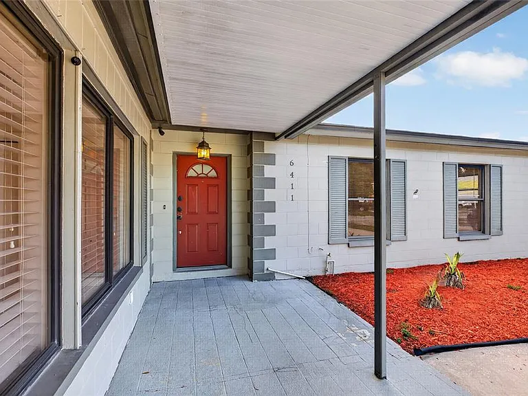 6411 Santa Monica Dr — Photo 2